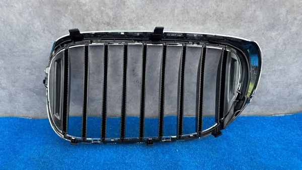 BMW 7 G11 G12 Right Grill Luxury K125/SI1171 image 3