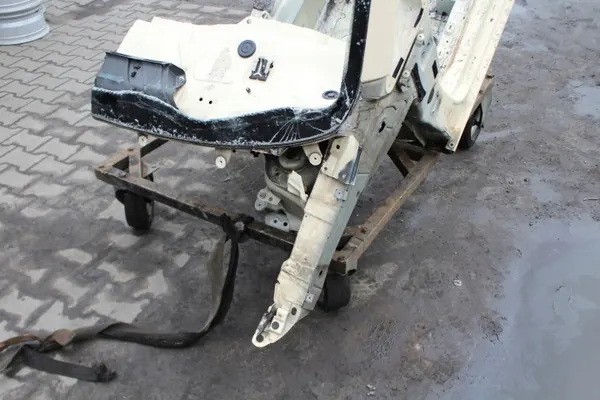 Panneau quart avant gauche VW Caddy OEM 2K5 image 4