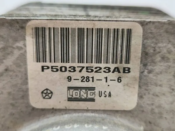 Dodge Öljynsuodatinpohja OEM 5037523AB - Käytetty image 7