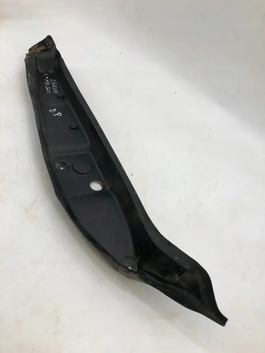 Kotflügelende VW Polo Classic OEM A2548890100 - Gebraucht image 3