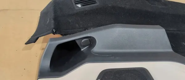 OEM BOCZEK TAPICERKA BAGAŻNIKA LEWY TYŁ MERCEDES V KLASA W447 LONG image 6
