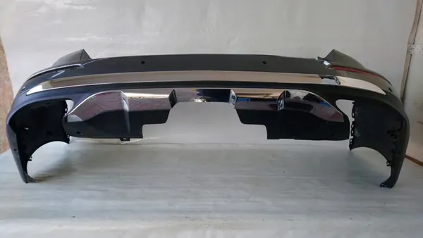 Parachoques trasero Mercedes GLE 166 15- PDC image 5