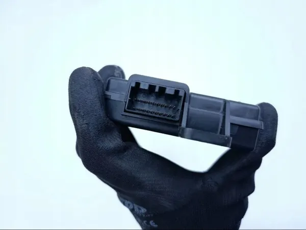 Control de acceso sin llave Maserati OEM 68185802AC image 6