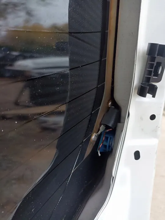 Vitre arrière hayon Subaru Outback IV BR OEM image 5
