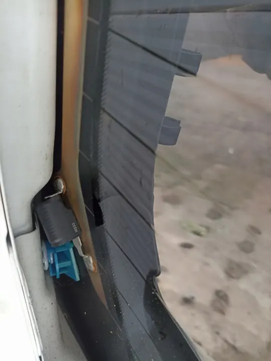 Vitre arrière hayon Subaru Outback IV BR OEM image 6