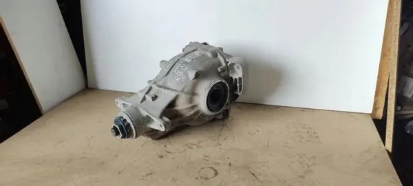 BMW 5 (G30) Taka-differentiaali 33108618720 3.0L 2018 image 2