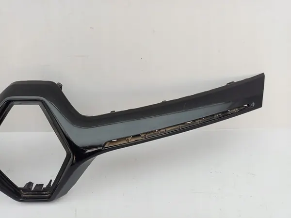 RENAULT CAPTUR 1 I LIFT 2017- Front Grille 623822090R image 8