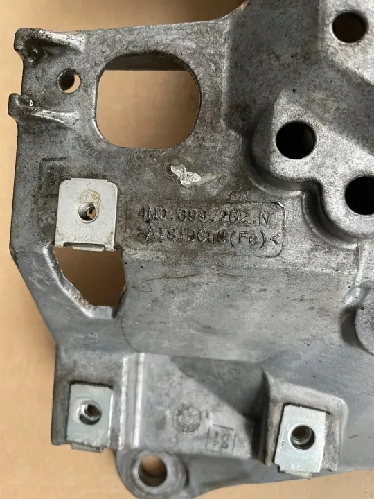 Växellådsfäste OEM 4M0399262N för Audi Q7 Q8 begagnad image 4