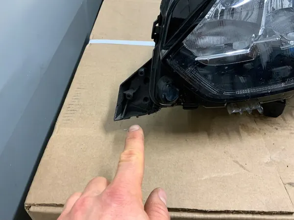 Linker voorlamp Peugeot 208 II 9823194080 image 2