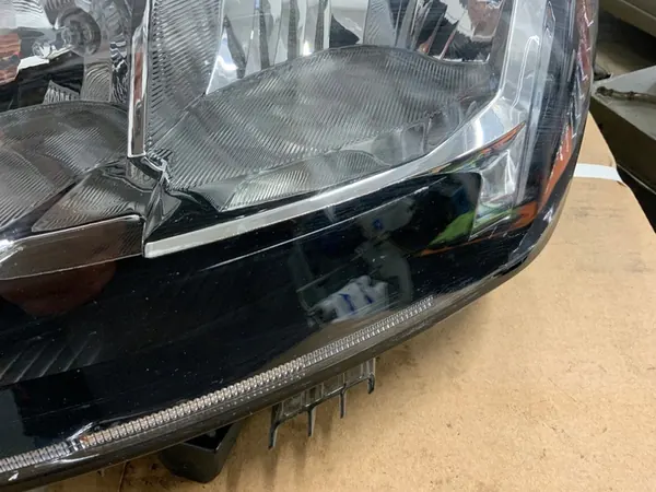 Linker voorlamp Peugeot 208 II 9823194080 image 5