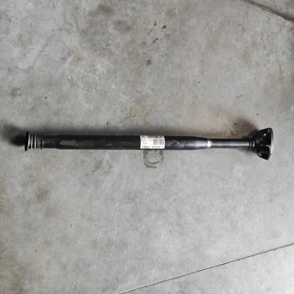 Etuvetoakseli OEM 2044107001 Mercedes-Benz image 3