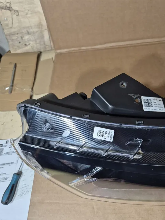 Faros izquierdo Hyundai i20 III 2020+ image 7