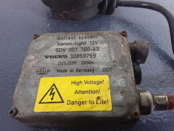 XENON-UMWANDLER VOLVO S80 I 30859759 image 4