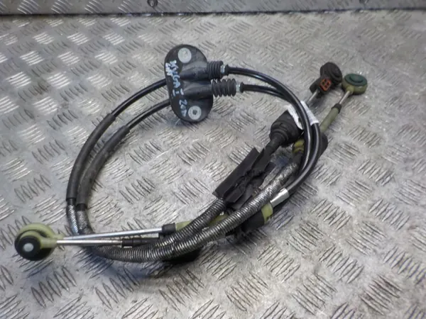 Lien de boîte FORD KUGA MK1 OEM AV4R-7E395-KC image 2
