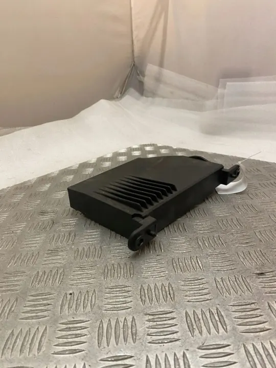 Gebruikte Volvo OE versterker OEM 32265284 voor XC60 II image 3