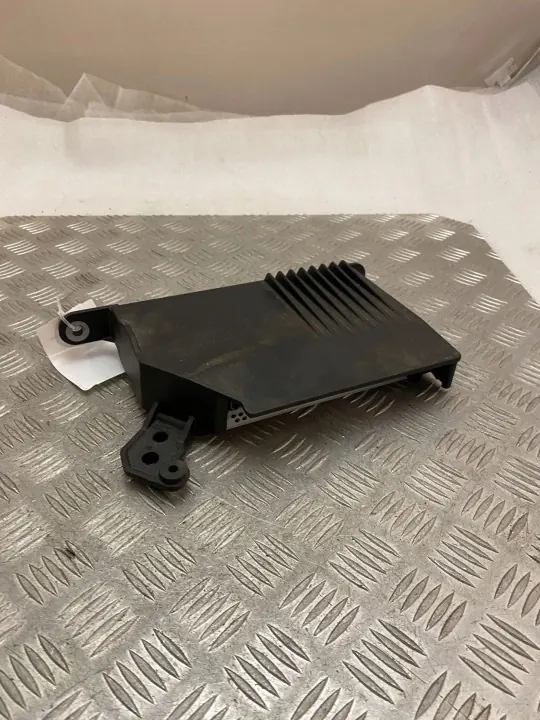 Gebruikte Volvo OE versterker OEM 32265284 voor XC60 II image 4