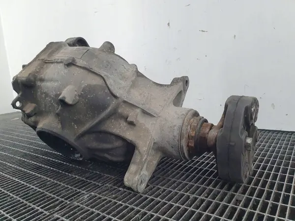 OEM 7630816 Taka-akselin tasauspyörästö BMW 5-sarjaan image 3