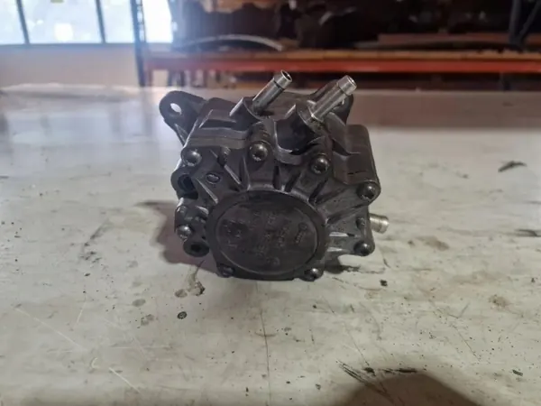 Tyhjiöpumppu OEM 03G145209 Mitsubishi Grandis 2.0L image 3