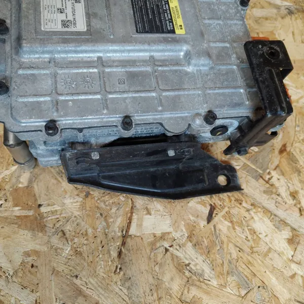 Inversor Kia OEM 364002B075 - Pieza usada image 4