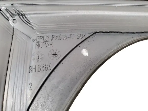 Junta ventana puerta trasera derecha Dodge Hornet OEM ATV116642 image 4