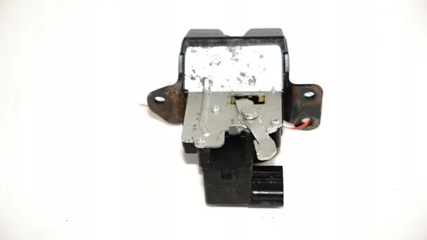 Fecho porta-malas Kia Ceed II OEM 360153560 - Usado image 8