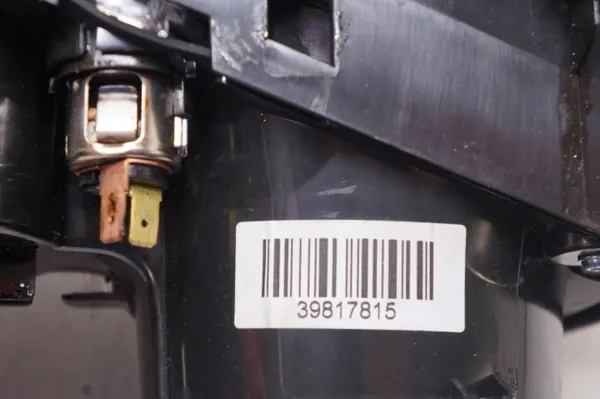 Volvo S60 II V60 I Juomapidin OEM 39817815 31351147 image 6
