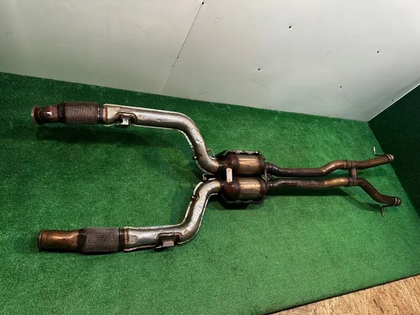 Tubo de escape OEM A2054903603 para Mercedes Clase C W205 image 9
