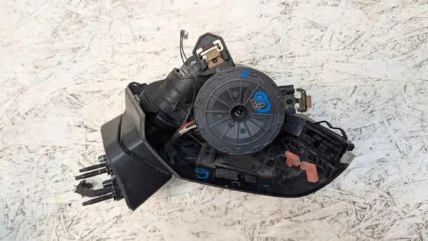 Audi Q5 81A949102 Spegelram Blinkers Höger Fram image 3