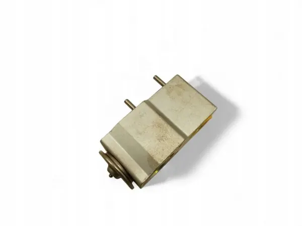 Válvula A/C Volvo XC60 OEM 31404339 - Usada image 4