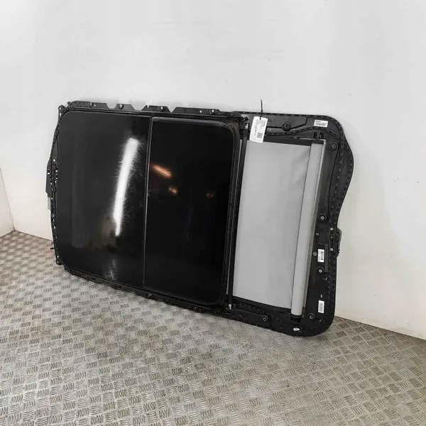 Toit ouvrant d'occasion OEM 8W9877041LL7 pour Audi A4 Avant 2017 image 3