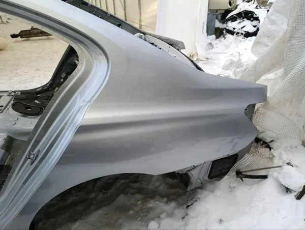 Aile arrière gauche BMW 7 2016 OEM 289490 image 3