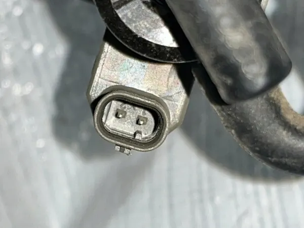 Porsche 991 Luftfilterabdeckung OEM 99111023101 image 10