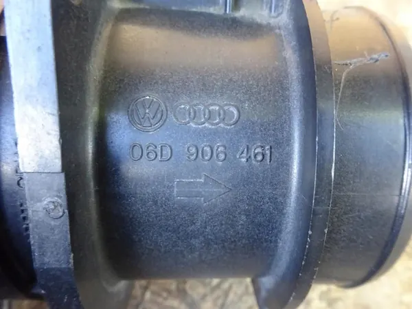 Luftmassenmesser AUDI A4 B7 A6 C6 2.0 TFSI 06D906461 image 3