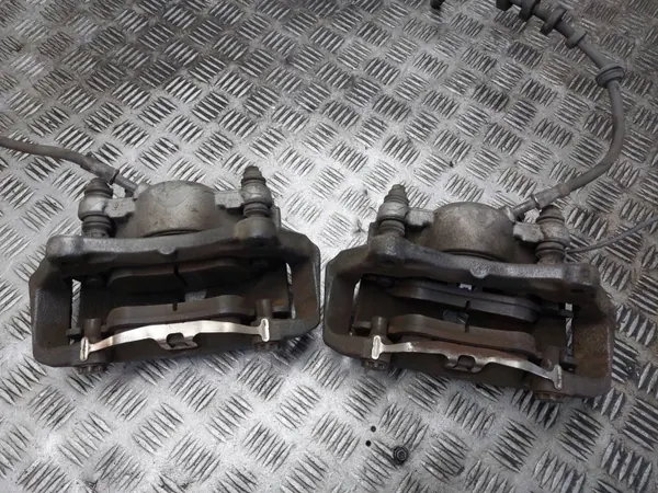 Bremscheiben + Beläge + Bremssättel Vorderachse Audi A5 image 9