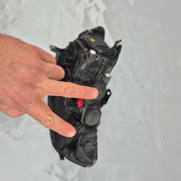 Linker Bi Xenon Scheinwerfer Audi A6 2011-2015 OEM 4G0941005C image 6