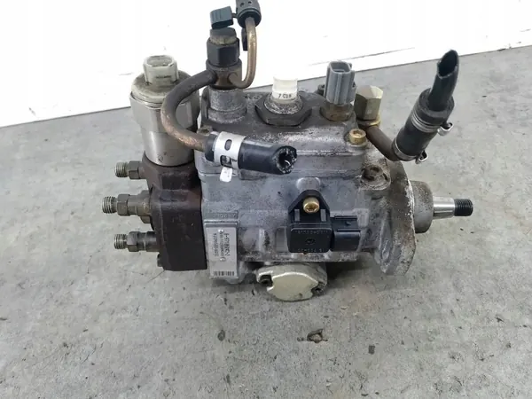 OEM 8-97185242-2 ruiskutuspumppu Opel Corsa C 1.7 DI image 2