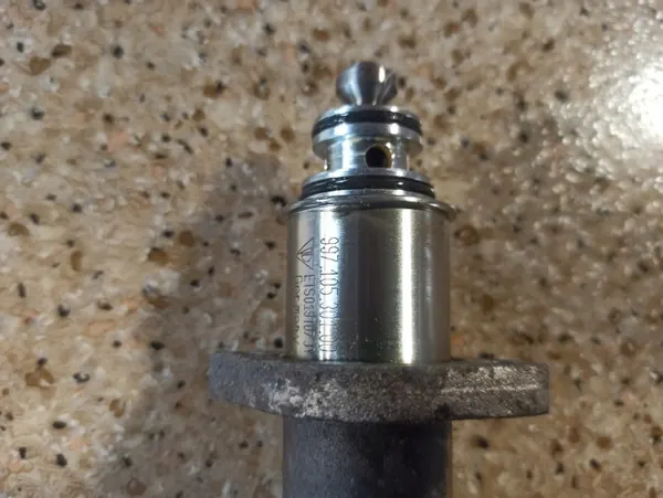 Sensor de culata Porsche OE 99610530305 image 3