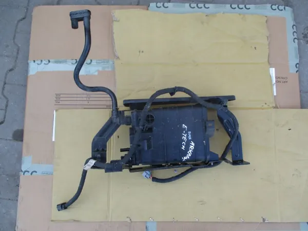 Renault Arkana 1.6 E-Tech koolstoffilter OEM 149503995R image 2