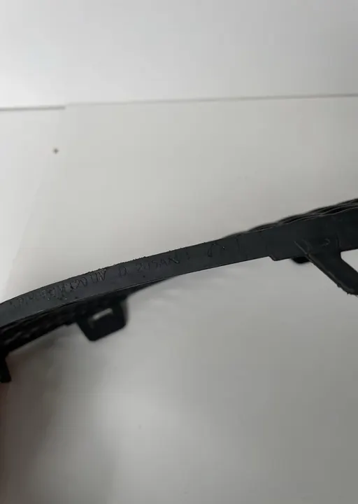 MERCEDES W205 REJILLA DELANTERA IZQUIERDA A2058852523 image 4