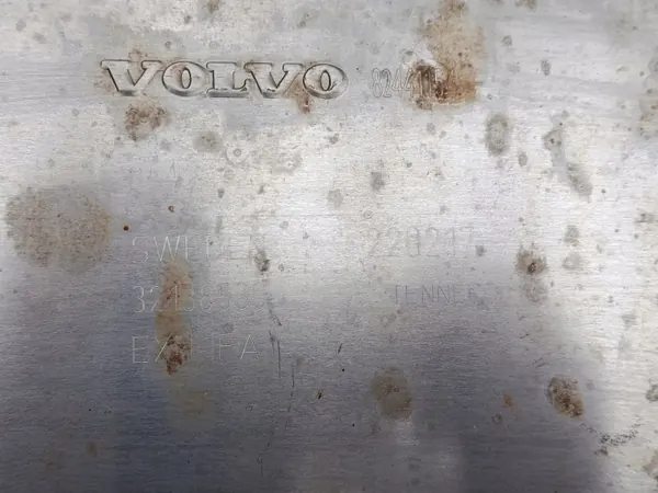 Volvo XC60 II B5 Diesel Uitlaatdemper OEM 32138530 image 9