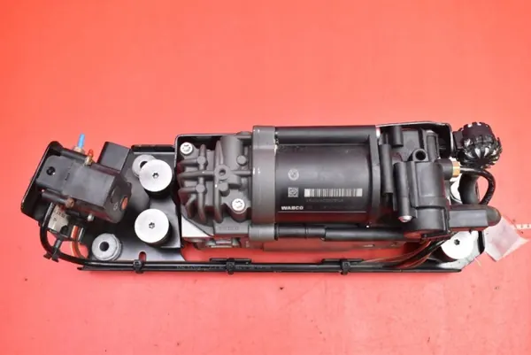 Compressor suspensão OEM 6794465 BMW F02 4.4 V8 image 5