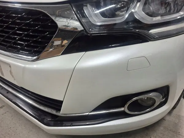 Citroen DS4 2016 Capô Dianteiro Para-choque Aleta Reforço KWE image 7