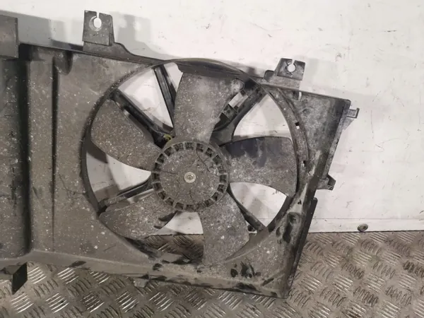 Nissan OE Radiatorventilator OEM FBZ15334 - Gebruikt image 4