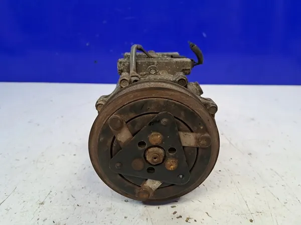 Ilmastointikompressori Volvo V50 2006 image 4