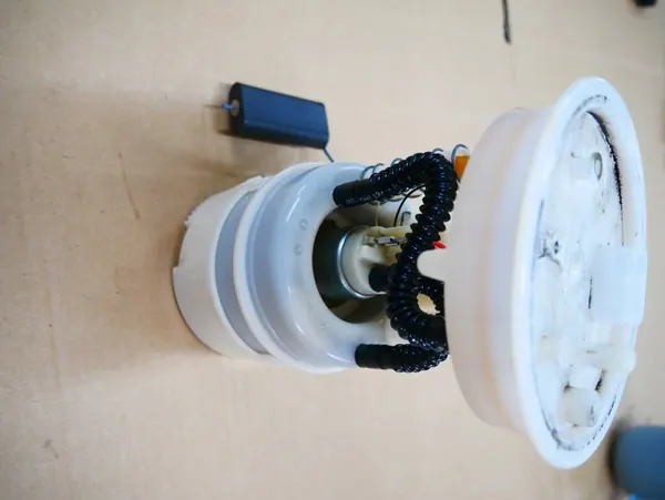 MINI R56 N12 1.6 Bomba de Combustível Flutuador 2752287 image 3