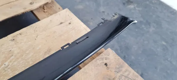 Audi S3 8V Framskärms Spoiler OE 8V5807110 image 10