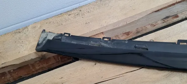 Audi S3 8V Framskärms Spoiler OE 8V5807110 image 5