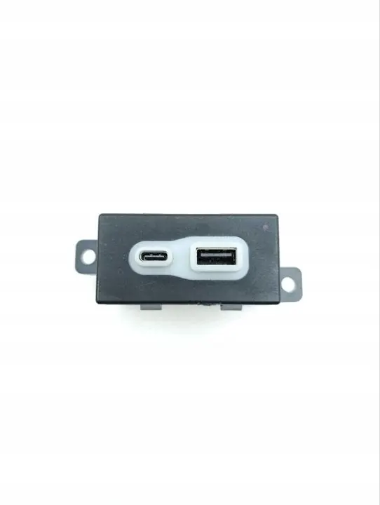 Jeep USB-Eingabegerät OEM 66422663AC für Grand Cherokee image 2