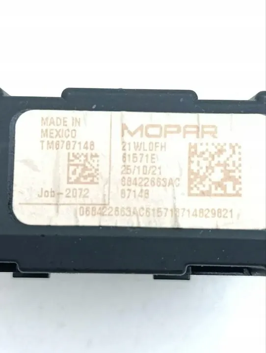 Jeep USB-Eingabegerät OEM 66422663AC für Grand Cherokee image 8