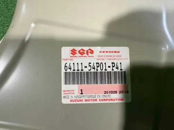 OEM 64111-54P01-P41 Höger pelaröverdrag för Suzuki Vitara image 6